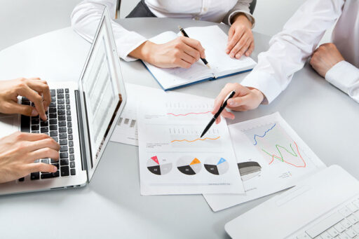 “ 選ぶ ”ことから始まるこれからの薬局経営